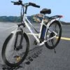HITWAY 26 Inch E-bike, Elektrische Fiets Voor Heren En Dames, Pedelec Stadsfietsen, 250 W Motor, 36 V/11,2 Ah E-bike, Shimano 7 Versnellingen, 35-90 Km| Wit / Blauw -Beste Fietsen Winkel 1200x1148
