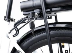 Myatu E-Bike Heren En Dames Lage Instap Met 45 Cm Aluminium Frame, 6 Versnellingen, 250 Wh Afneembare Lithium Batterij 40-80 Km Range, Trekking Ebike Met 1.95 X 26 Inch Wiel (Wit, Urban) -Beste Fietsen Winkel 1200x891 2