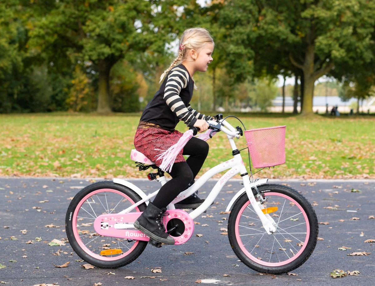 Amigo Flower Meisjesfiets - Kinderfiets 18 Inch - Wit 8 Amigo Flower Meisjesfiets - Kinderfiets 18 Inch - Wit - Afbeelding 6